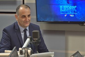 Folić: Od početka epidemije bez posla ostalo 13.770 ljudi Folić: Od početka epidemije bez posla ostalo 13.770 ljudi