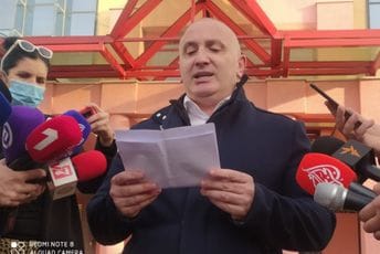 Manite se progona Zekovića, bolje povedite računa o zloupotrebama i korupciji Manite se progona Zekovića, bolje povedite računa o zloupotrebama i korupciji