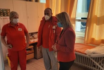 Borovinić-Bojović: Unaprijedićemo zdravstvenu zaštitu na Žabljaku Borovinić-Bojović: Unaprijedićemo zdravstvenu zaštitu na Žabljaku