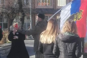 Crnogorski ženski lobi: Talović napadnuta od strane čovjeka koji javno propagira nasilje i zastupa retrogradne ideje "krvi i tla'' Crnogorski ženski lobi: Talović napadnuta od strane čovjeka koji javno propagira nasilje i zastupa retrogradne ideje "krvi i tla''