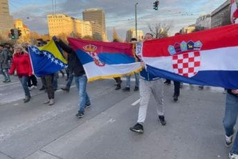 “Bratstvo – jedinstvo”: Ujedinilo ih protivljenje mjerama i vakcinaciji “Bratstvo – jedinstvo”: Ujedinilo ih protivljenje mjerama i vakcinaciji