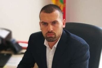 Smolović: Ni partija ni ja nemamo podatke o upisu novih birača u Mojkovcu Smolović: Ni partija ni ja nemamo podatke o upisu novih birača u Mojkovcu