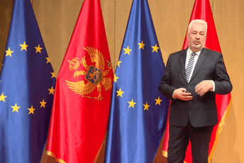 Krivokapić: Rekordan budžet i 117 novih projekata, pravimo državu za sve građane Krivokapić: Rekordan budžet i 117 novih projekata, pravimo državu za sve građane