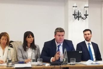 Regionalnom saradnjom do kvalitetnijih projekata i dostizanja razvojnih ciljeva Regionalnom saradnjom do kvalitetnijih projekata i dostizanja razvojnih ciljeva