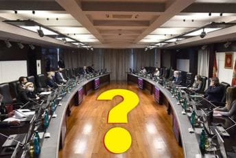 Đe gledaš? Đe gledaš?