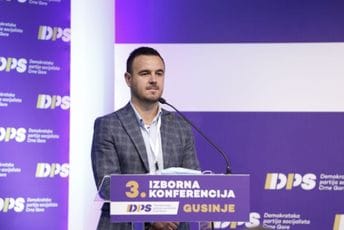 Adel Dado Damjanović izabran za predsjednika OO DPS Gusinje Adel Dado Damjanović izabran za predsjednika OO DPS Gusinje