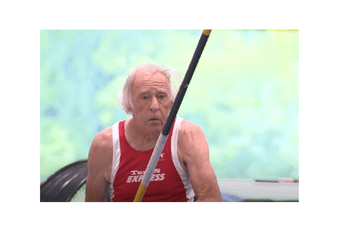 Osamdesetdvogodišnjak obara rekorde u skoku s motkom Osamdesetdvogodišnjak obara rekorde u skoku s motkom