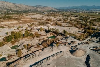 Inspektore na Morači napadaju i prijete im oružjem Inspektore na Morači napadaju i prijete im oružjem