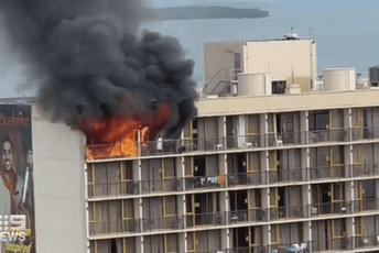 VIDEO: Žena zapalila hotel da bi pobjegla iz karantina VIDEO: Žena zapalila hotel da bi pobjegla iz karantina