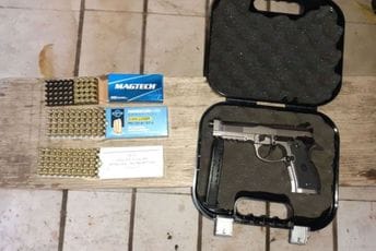 Podgoričaninu oduzeti pištolj i 120 komada municije Podgoričaninu oduzeti pištolj i 120 komada municije