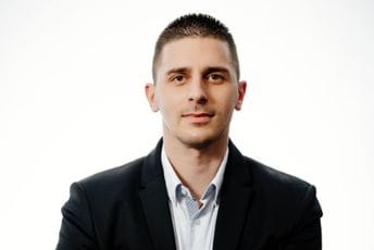 Radoman podržao URU: Kvalitet ljudi garantuje uspjeh Radoman podržao URU: Kvalitet ljudi garantuje uspjeh