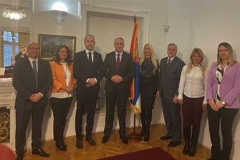 Predstavnici ZZZCG posjetili Nacionalnu službu za zapošljavanje Srbije Predstavnici ZZZCG posjetili Nacionalnu službu za zapošljavanje Srbije