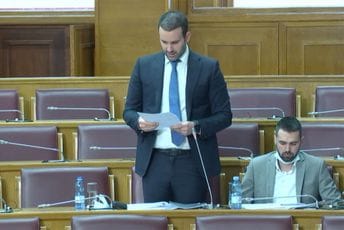 Spajić: Hvala Bečiću i Demokratama Spajić: Hvala Bečiću i Demokratama