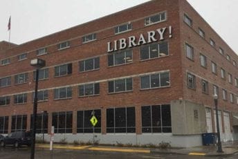 Knjiga vraćena u biblioteku nakon 110 godina Knjiga vraćena u biblioteku nakon 110 godina