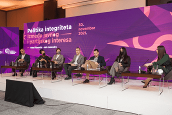 Korupciju vide i građani i međunarodni partneri Crne Gore Korupciju vide i građani i međunarodni partneri Crne Gore