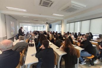 Veber održao gostujuće predavanje na Univerzitetu Mediteran Veber održao gostujuće predavanje na Univerzitetu Mediteran