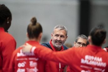 "Crvena furija" oduvala Argentinu na startu SP "Crvena furija" oduvala Argentinu na startu SP