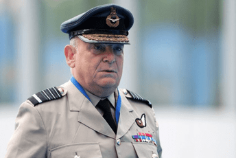 Britanski izaslanik za Balkan: Kosovo ima pravo da ne dozvoli srpske izbore Britanski izaslanik za Balkan: Kosovo ima pravo da ne dozvoli srpske izbore