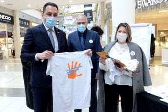 Vuković: Rješavanje problema nasilja nad ženama zadatak je svih nas Vuković: Rješavanje problema nasilja nad ženama zadatak je svih nas