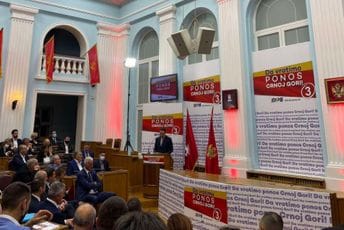Vuković: Zbog ponosa i Crne Gore Cetinjani da podrže broj tri Vuković: Zbog ponosa i Crne Gore Cetinjani da podrže broj tri
