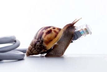 Ko ima najsporiji internet na svijetu: Za skidanje filma potreban cijeli dan... Ko ima najsporiji internet na svijetu: Za skidanje filma potreban cijeli dan...