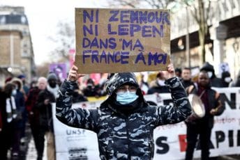 Demonstracije protiv predsjedničkog kandidata desnice: „Zemur odlazi, Pariz nije tvoj“ Demonstracije protiv predsjedničkog kandidata desnice: „Zemur odlazi, Pariz nije tvoj“