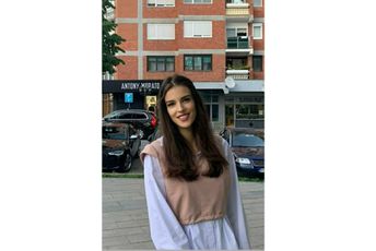 UCG: Emina Međedović najbolja studentkinja Metalurško-tehnološkog fakulteta UCG: Emina Međedović najbolja studentkinja Metalurško-tehnološkog fakulteta