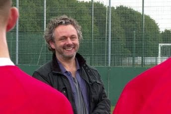 Majkl Šin postaje „neprofitni glumac“ – sve honorare davaće u humanitarne svrhe Majkl Šin postaje „neprofitni glumac“ – sve honorare davaće u humanitarne svrhe