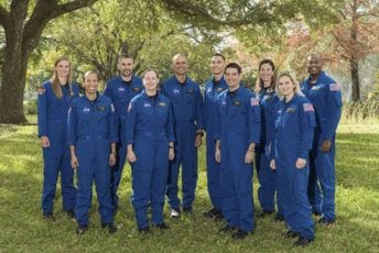 NASA izabrala 10 novih astronauta, među njima četiri žene NASA izabrala 10 novih astronauta, među njima četiri žene