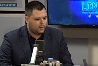 Kovačević: Aleksandar Vučić uplatio Opštini Nikšić dva miliona eura Kovačević: Aleksandar Vučić uplatio Opštini Nikšić dva miliona eura