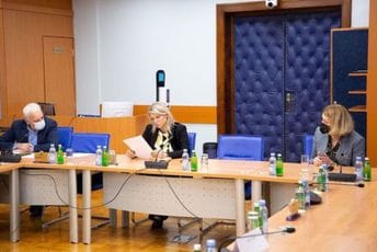 Skeptični da li budžet da „izdrži“ ukidanje doprinosa za zdravstvenu zaštitu Sa odbora