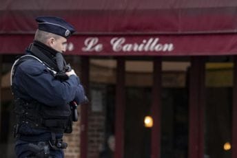 Uhapšena dva muškarca: Planirali da ubijaju ljude tokom Božića Uhapšena dva muškarca: Planirali da ubijaju ljude tokom Božića