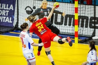 Imamo za čim da žalimo: Crna Gora kontrolisala meč do finiša, a onda poražena od Srbije Imamo za čim da žalimo: Crna Gora kontrolisala meč do finiša, a onda poražena od Srbije