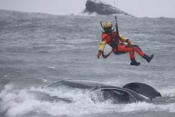 Automobil završio u vodi blizu Nijagarinih vodopada, preminula žena Automobil završio u vodi blizu Nijagarinih vodopada, preminula žena