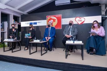 Evropska unija i Savjet Evrope pokrenuli kampanju "Blokiraj mržnju - podijeli ljubav!" Evropska unija i Savjet Evrope pokrenuli kampanju "Blokiraj mržnju - podijeli ljubav!"