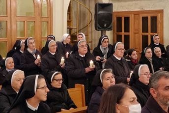 Časne sestre Franjevke su 75 godina na Cetinju Časne sestre Franjevke su 75 godina na Cetinju