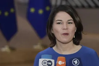 Njemačka pozvala EU da uvede sankcije Dodiku Njemačka pozvala EU da uvede sankcije Dodiku