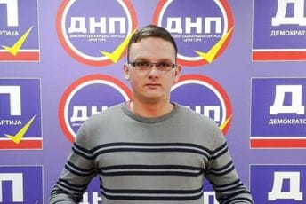 U Upravi policije kažu da Rakočevića nijesu zaposlili oni nego Uprava za kadrove U Upravi policije kažu da Rakočevića nijesu zaposlili oni nego Uprava za kadrove