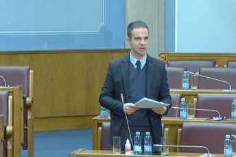 Jednokratnu pomoć dati i korisnicima srazmjernih penzija Jednokratnu pomoć dati i korisnicima srazmjernih penzija