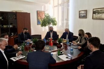 Razmatrana saradnja Univerziteta Crne Gore sa tri primorske opštine Razmatrana saradnja Univerziteta Crne Gore sa tri primorske opštine