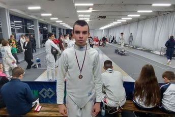 Istorija je ispisana: Mladi Filip Đurašković osvojio prvo međunarodno odličje za Crnu Goru u mačevanju Istorija je ispisana: Mladi Filip Đurašković osvojio prvo međunarodno odličje za Crnu Goru u mačevanju