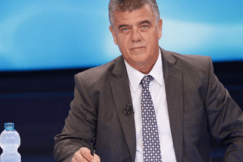 Koka iza rešetaka: Nije izašao čist iz posla sa smećem? Koka iza rešetaka: Nije izašao čist iz posla sa smećem?