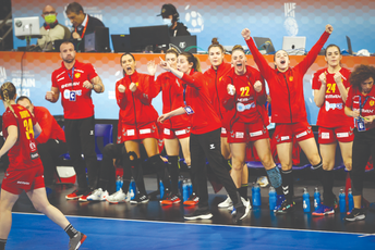 Padale i ustajale, dostojanstvo sačuvale Padale i ustajale, dostojanstvo sačuvale