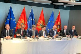 Abazović: Ovo nije dokument o stvaranju manjinske vlade Abazović: Ovo nije dokument o stvaranju manjinske vlade