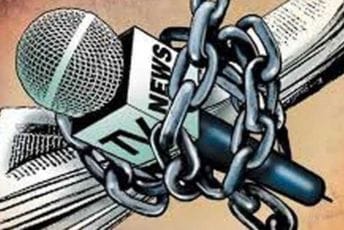 Udvostručen broj napada na novinare Udvostručen broj napada na novinare