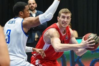 Lovćen ubjedljivo poražen od MZT-a Lovćen ubjedljivo poražen od MZT-a