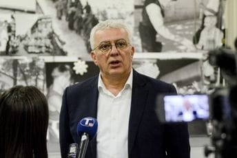 Mandić: Ove godine Crna Gora dobija novu izvršnu vlast Mandić: Ove godine Crna Gora dobija novu izvršnu vlast
