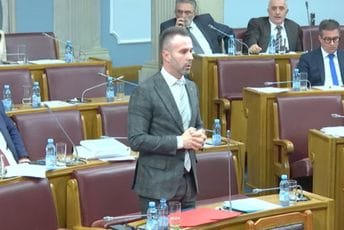 Bogdanović Dukaju: Može li se saziv sjednice SO Plužine i održavanje mogu smatrati legitimnim Bogdanović Dukaju: Može li se saziv sjednice SO Plužine i održavanje mogu smatrati legitimnim