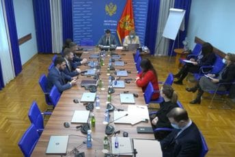 Nurković i Azemović savjetnici Ibrahimovića Nurković i Azemović savjetnici Ibrahimovića