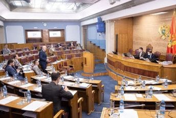 Predviđaju sunovrat, ali će ga objeručke prihvatiti Predviđaju sunovrat, ali će ga objeručke prihvatiti